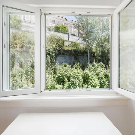 3db- Sunlit Designer In The Heart Of ' Lizbona